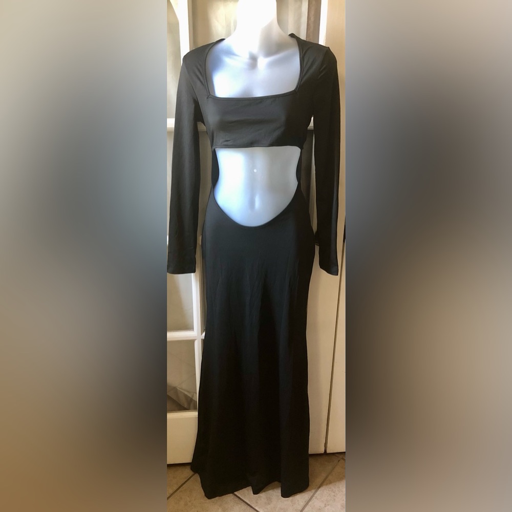Womens sexy black cutout long sleeve dress with side slit size medium